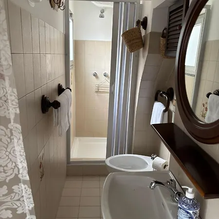 Casa Dei Nonni Apartment *